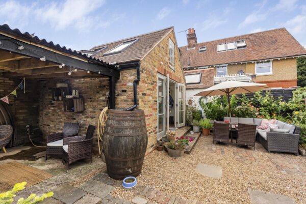 Ponsbourne Park, Newgate Street, SG13