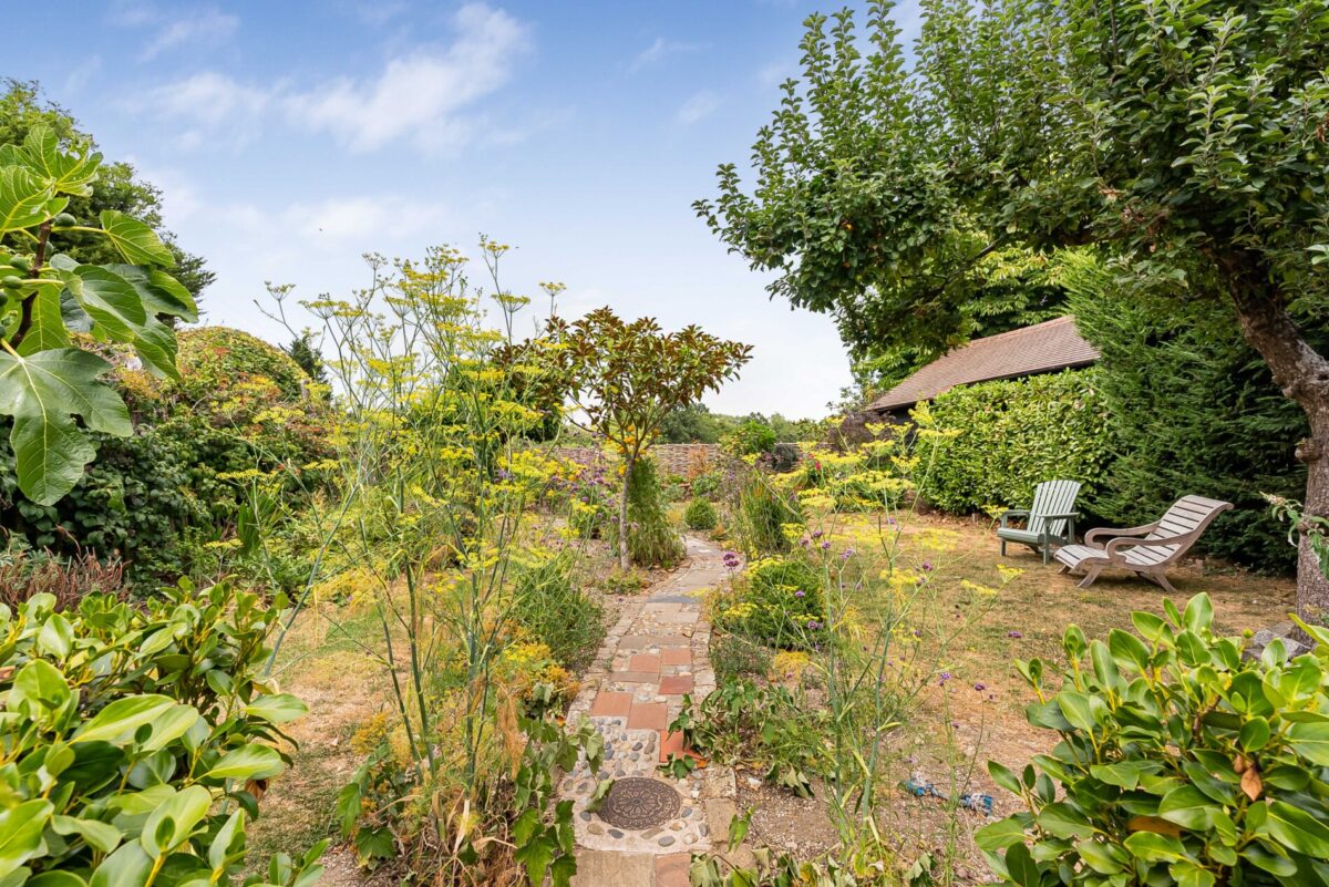 Ponsbourne Park, Newgate Street, SG13