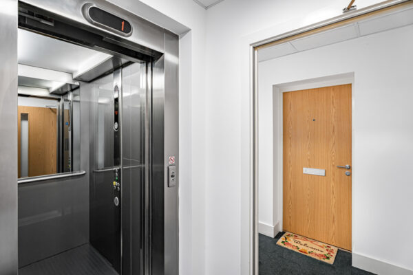 Henmarsh Court, Balls Park, SG13
