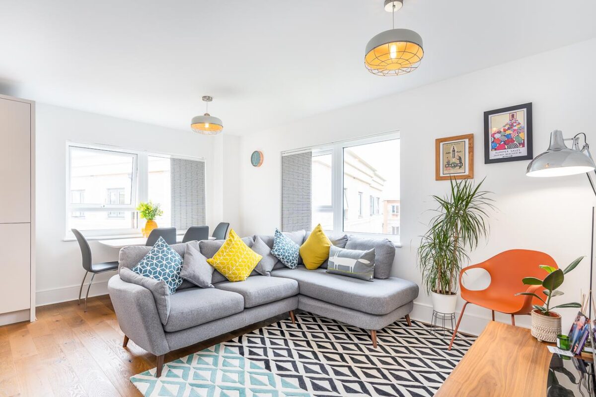 Mead Lane, Hertford, SG13
