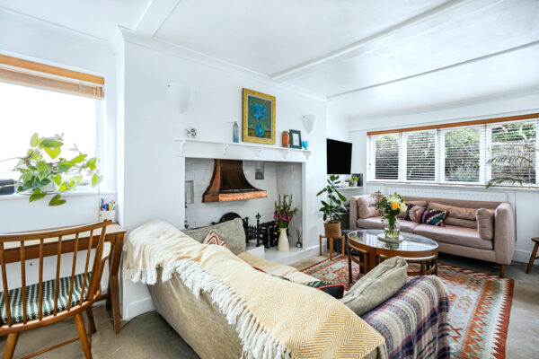 Hillside Terrace, Hertford, SG13