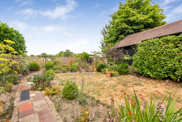 Ponsbourne Park, Newgate Street, SG13