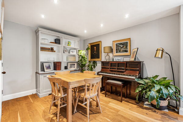 Bengeo Street, Hertford, SG14