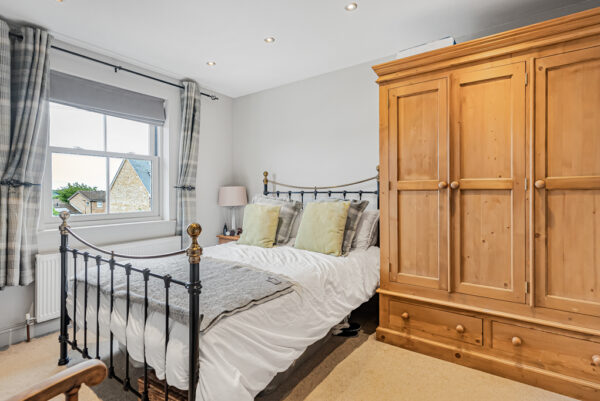 Bengeo Street, Hertford, SG14