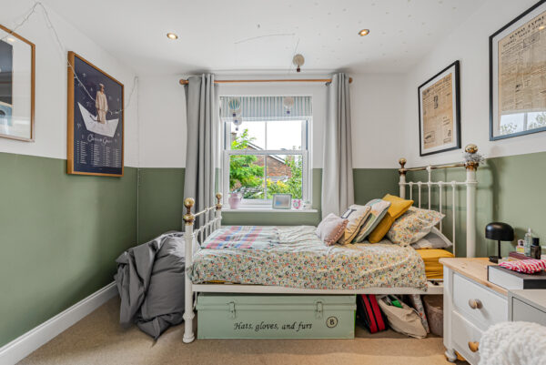 Bengeo Street, Hertford, SG14