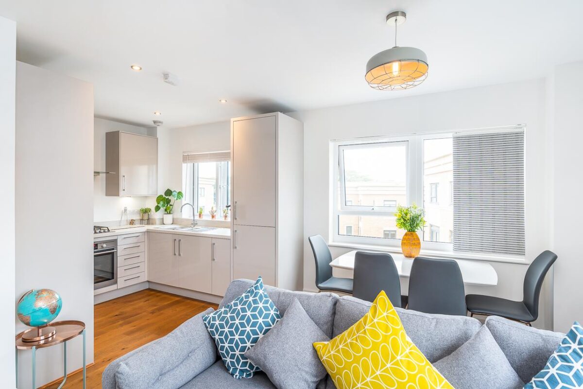 Mead Lane, Hertford, SG13