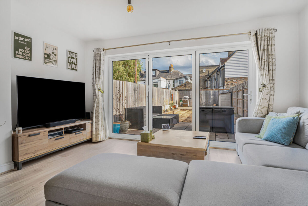 Albion Close, Hertford, SG13