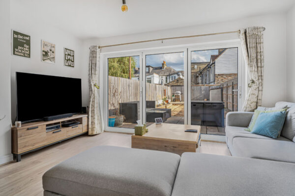 Albion Close, Hertford, SG13