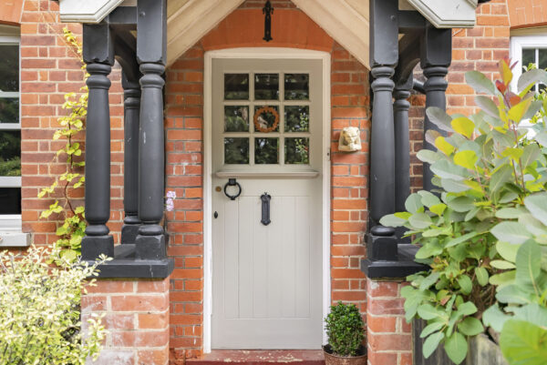 Ponsbourne Park, Newgate Street, SG13