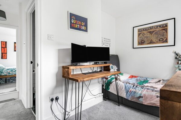 Wellington Street, Hertford, SG14