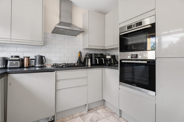 Albion Close, Hertford, SG13