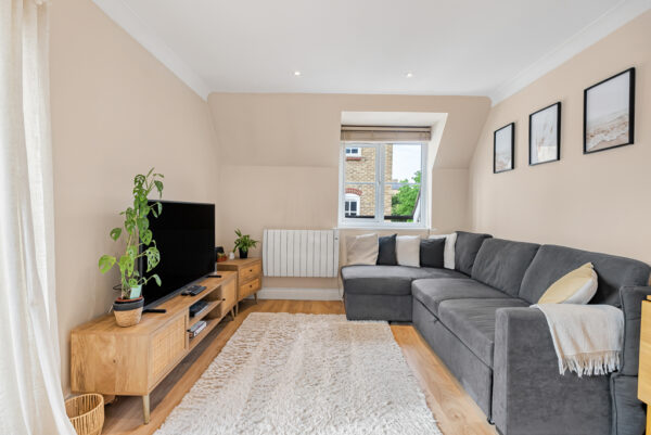 North Road, Hertford, SG14