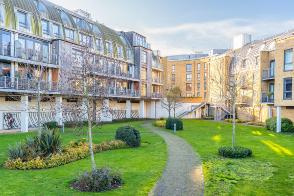 Mead Lane, Hertford, SG13