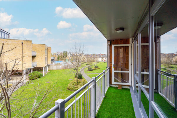 Mead Lane, Hertford, SG13