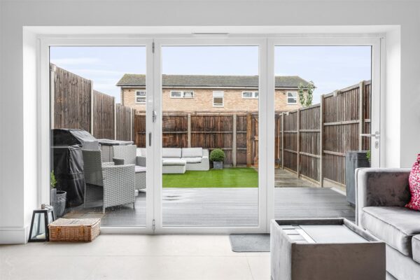 Bengeo Street, Hertford, SG14