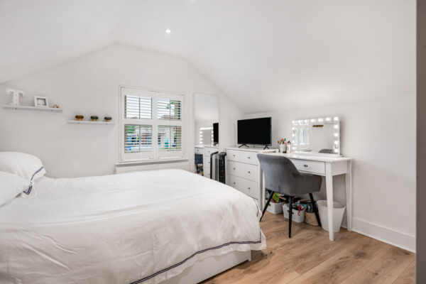 Mangrove Road, Hertford, SG13
