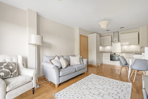 Mead Lane, Hertford, SG13
