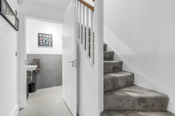 Bengeo Street, Hertford, SG14