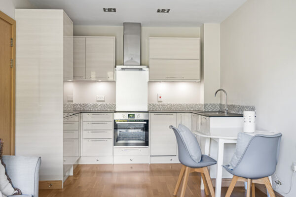 Mead Lane, Hertford, SG13