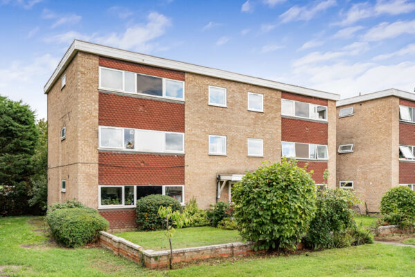 Riversmeet, Hertford, SG14