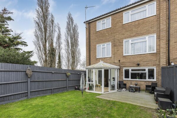 Temple Fields, Hertford, SG14