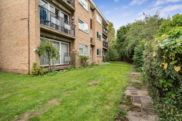Riversmeet, Hertford, SG14