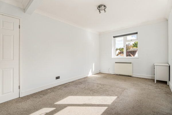 Westall Close, Hertford, SG13