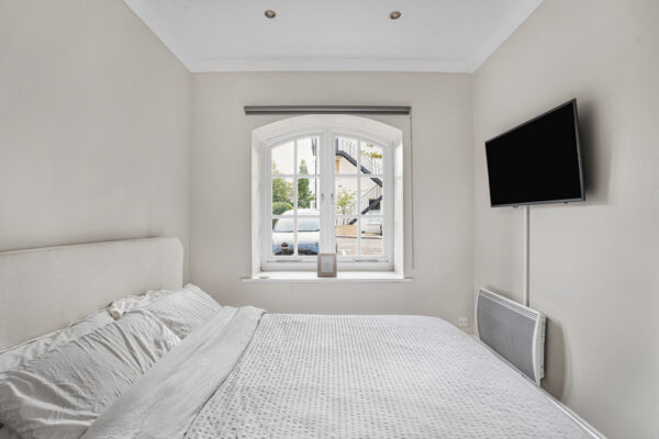 North Road, Hertford, SG14