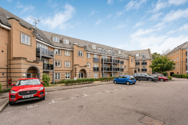 Constables Way, Hertford, SG13