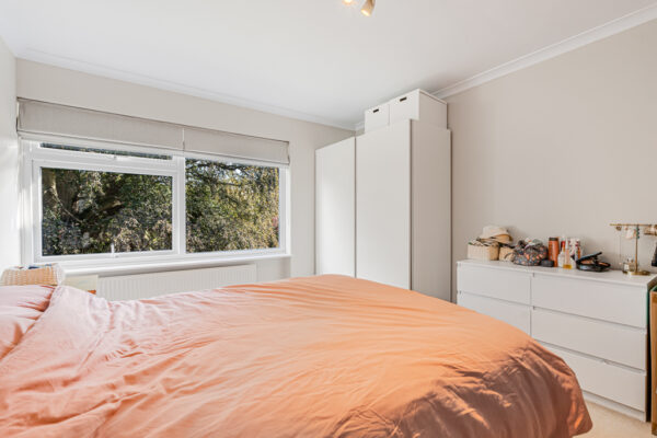 Queens Court, Hertford, SG13