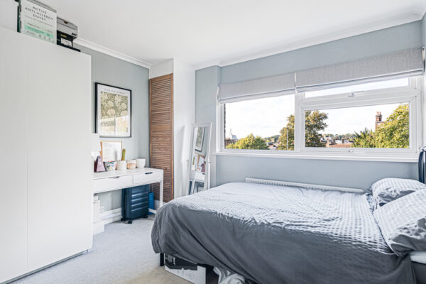 Queens Court, Hertford, SG13