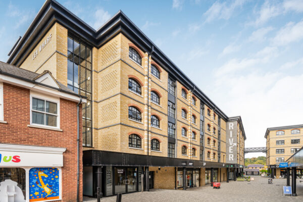 Bircherley Green, Hertford, SG14