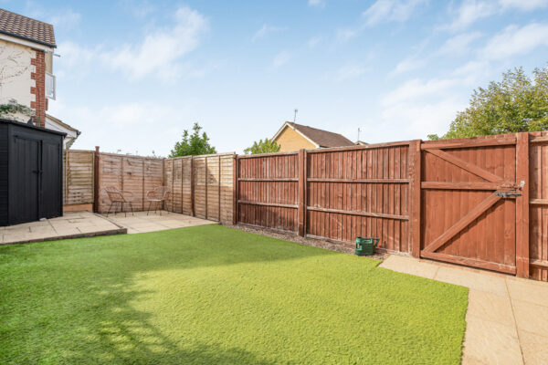 Badgers Close, Hertford, SG13