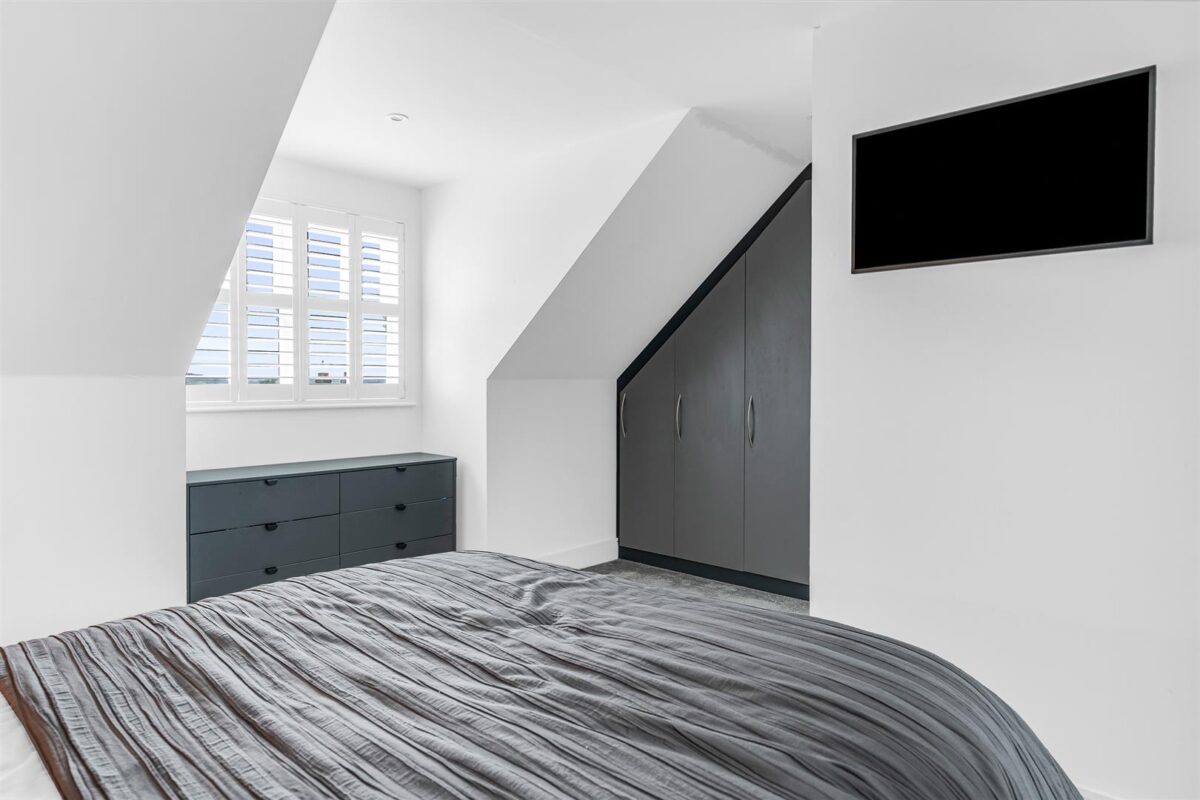 Bengeo Street, Hertford, SG14