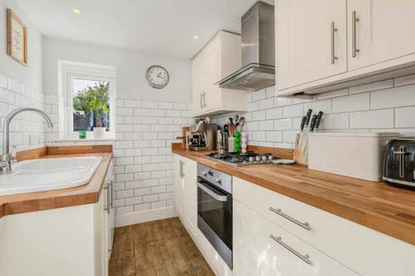 Railway Place, Hertford, SG13