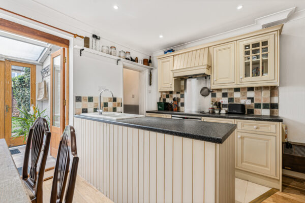 Oldhall Street, Hertford, SG14