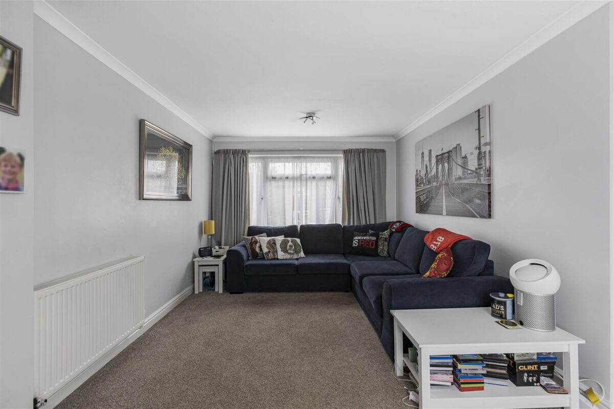 Temple Fields, Hertford, SG14