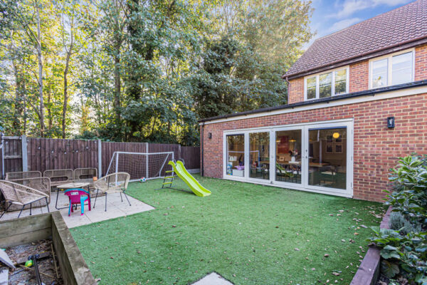 Halleys Ridge, Hertford, SG14