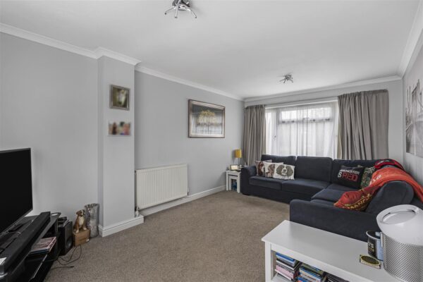 Temple Fields, Hertford, SG14
