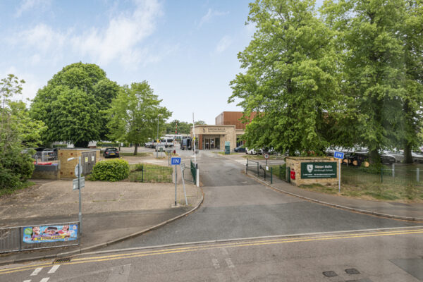 Mangrove Road, Hertford, SG13
