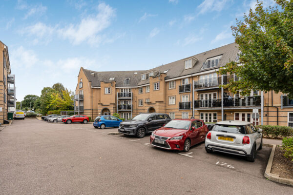 Constables Way, Hertford, SG13