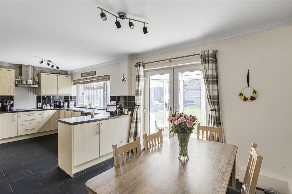 Temple Fields, Hertford, SG14