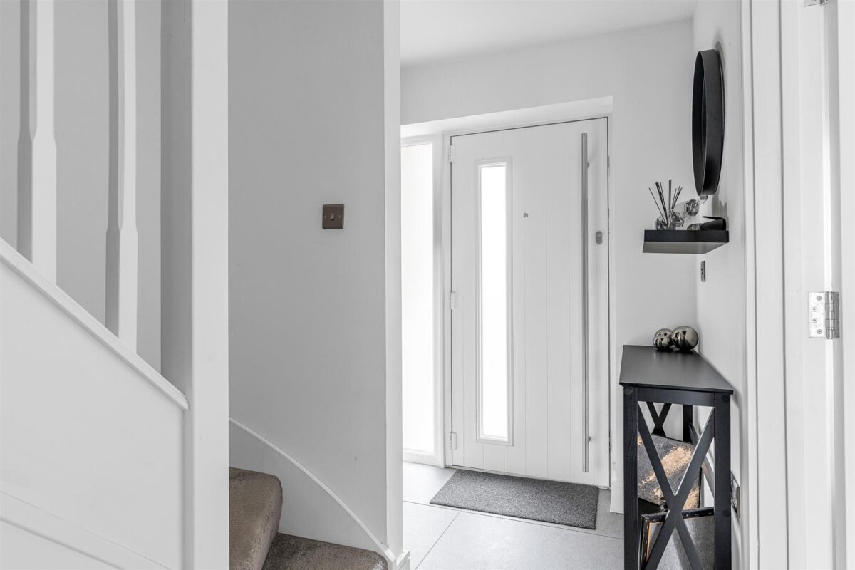 Bengeo Street, Hertford, SG14