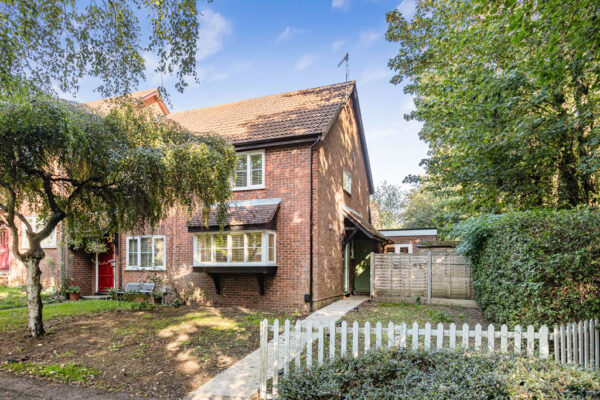 Halleys Ridge, Hertford, SG14