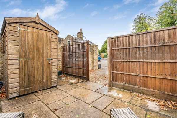 Mangrove Road, Hertford, SG13
