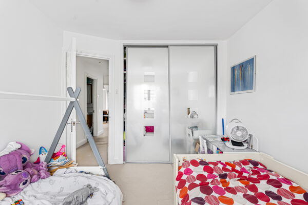 Waterdale, Hertford, SG13