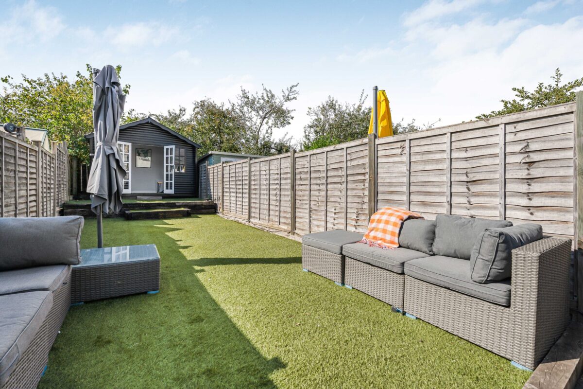 Railway Place, Hertford, SG13