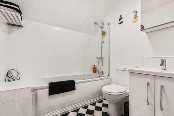 Constables Way, Hertford, SG13