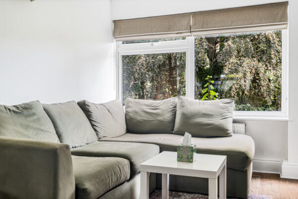Queens Court, Hertford, SG13