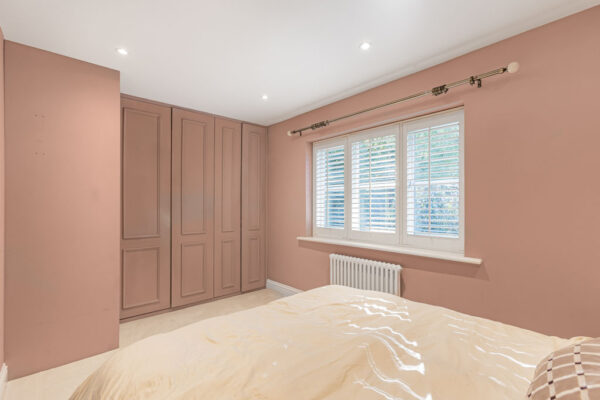 Halleys Ridge, Hertford, SG14
